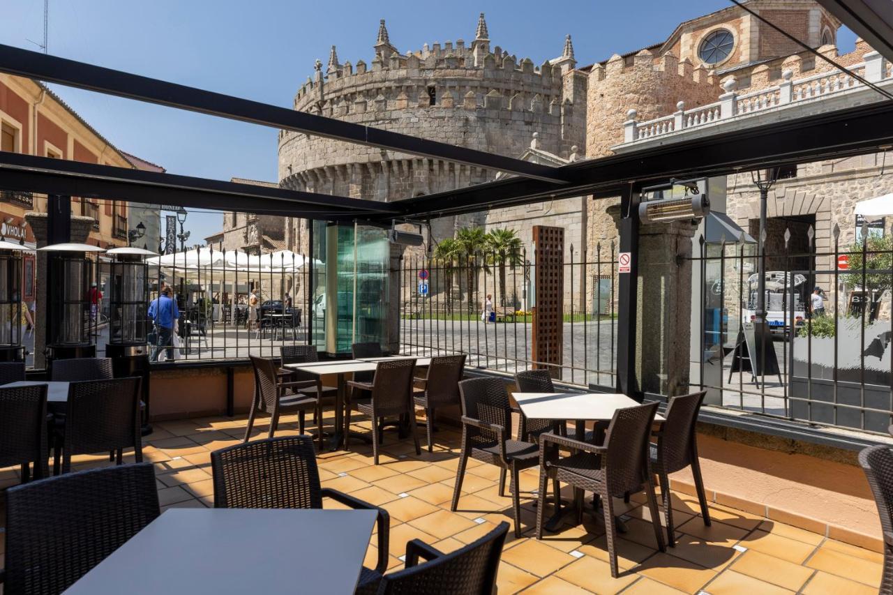 Hostal Restaurante Puerta Del Alcazar Ávila Zewnętrze zdjęcie