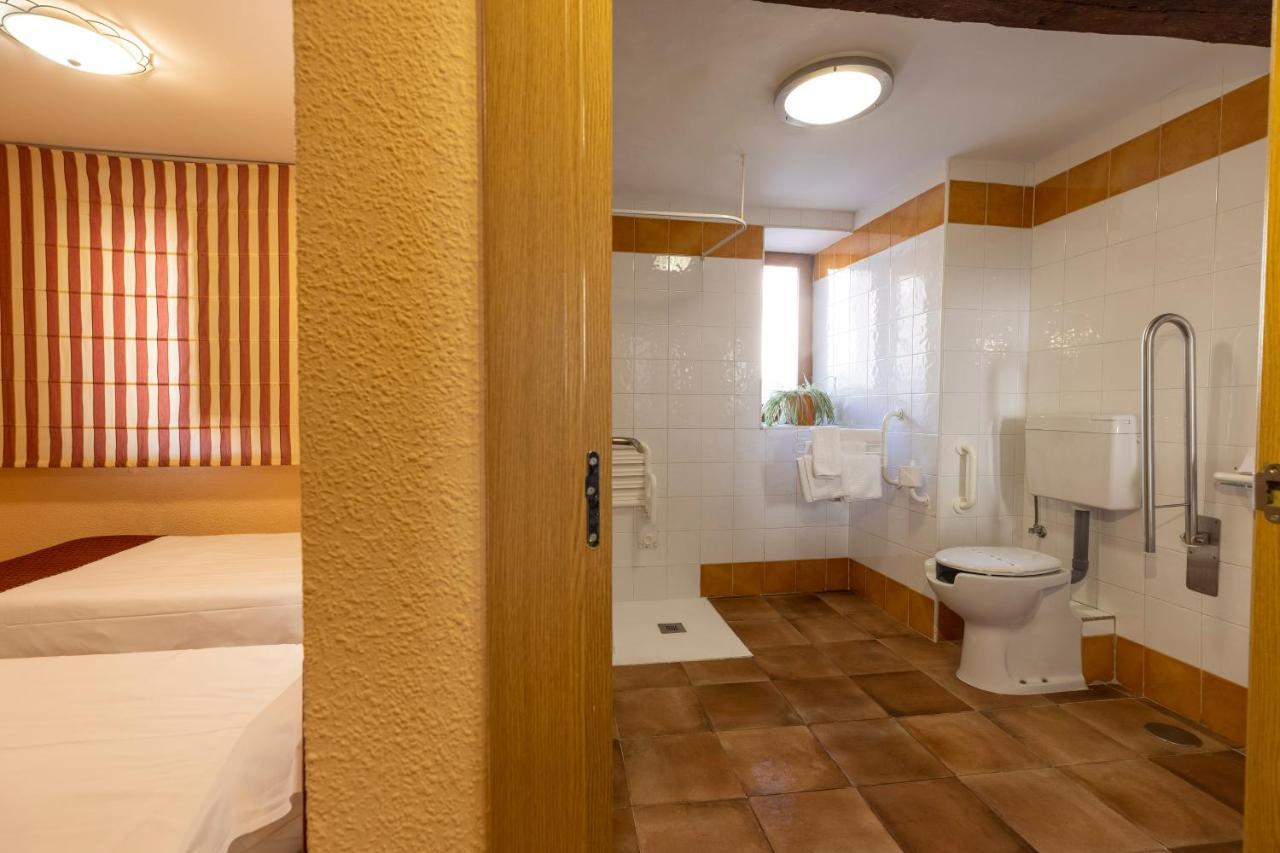 Hostal Restaurante Puerta Del Alcazar Ávila Zewnętrze zdjęcie
