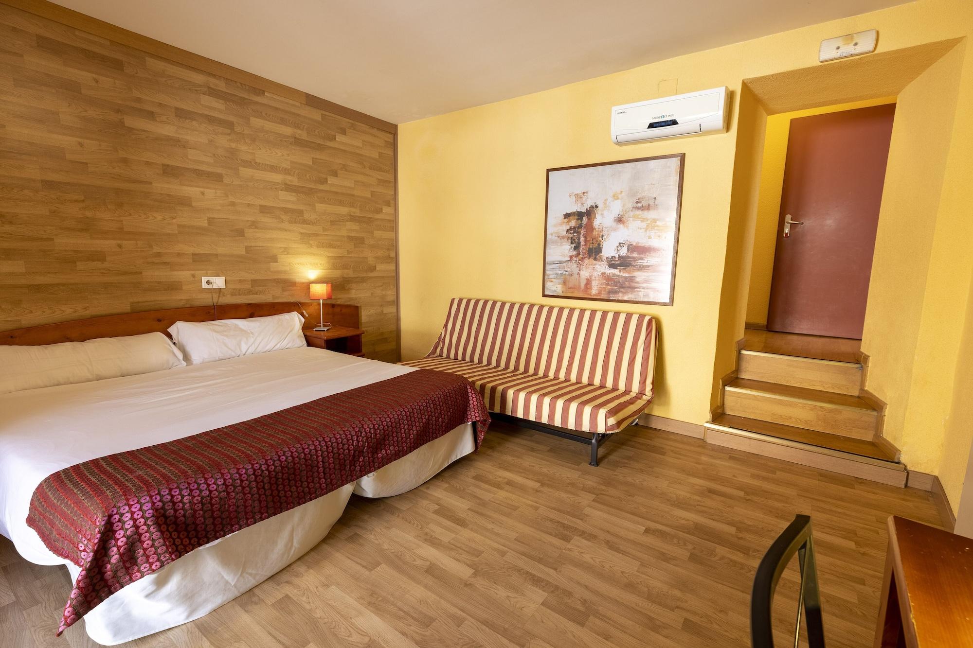 Hostal Restaurante Puerta Del Alcazar Ávila Zewnętrze zdjęcie