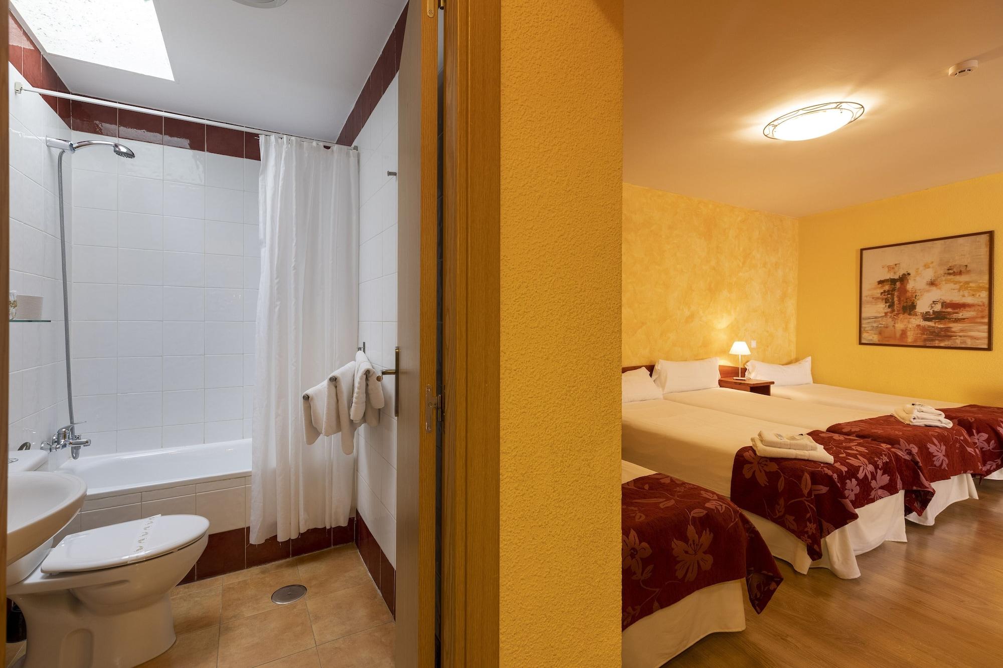 Hostal Restaurante Puerta Del Alcazar Ávila Zewnętrze zdjęcie