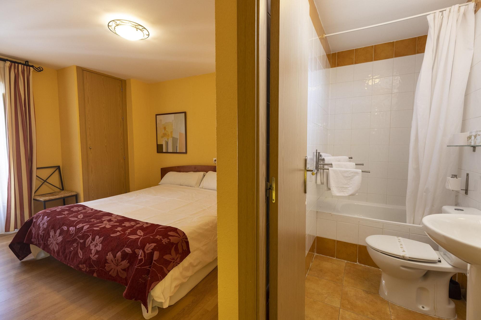 Hostal Restaurante Puerta Del Alcazar Ávila Zewnętrze zdjęcie