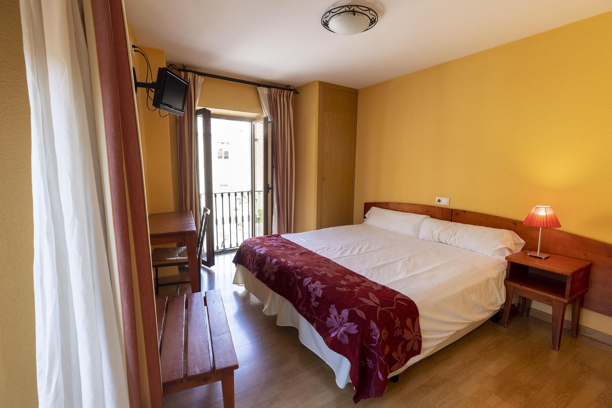 Hostal Restaurante Puerta Del Alcazar Ávila Zewnętrze zdjęcie